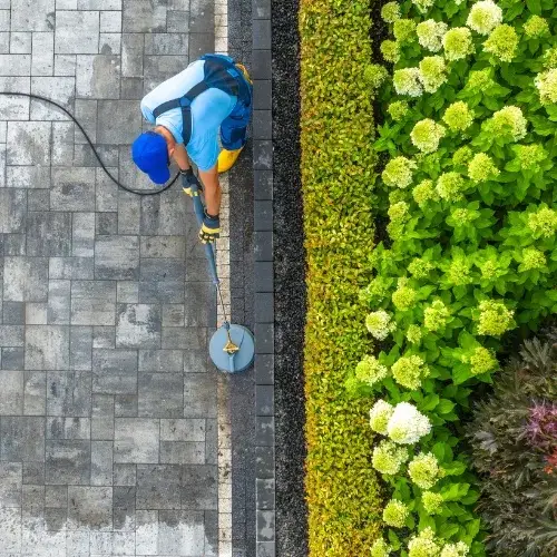 Driveway Cleaning in Cairns